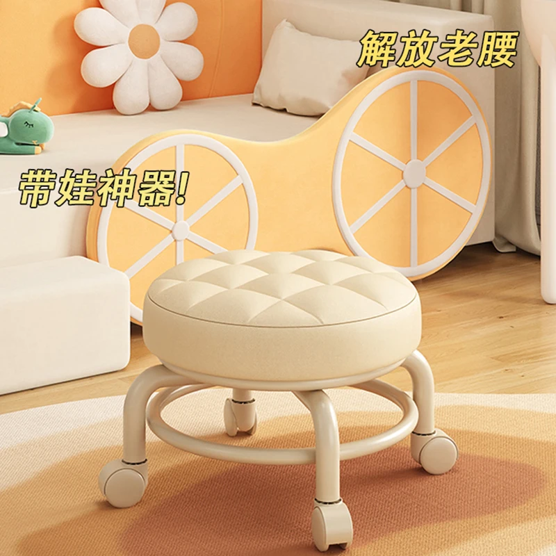 Relaxing-Swivel-Dining-Chairs-Mobile-Portable-Camping-Nordic-Living-Room-Chairs-Low-Desk-Silla-Plegable-Home-3.webp